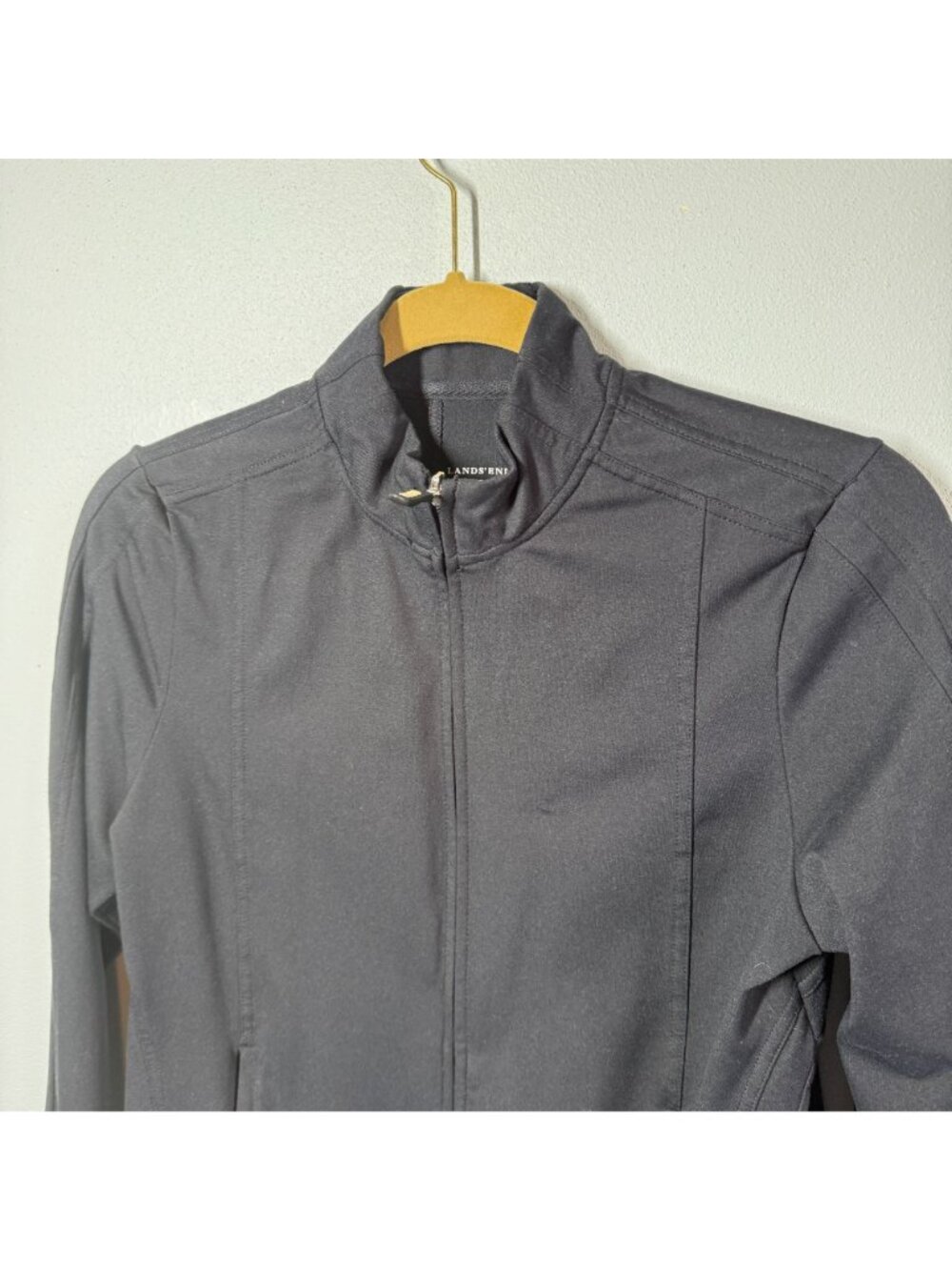 Lands' End Womens Small Black Full Zip Athletic Jacket Lightweight Soft Shell - Picture 3 of 14